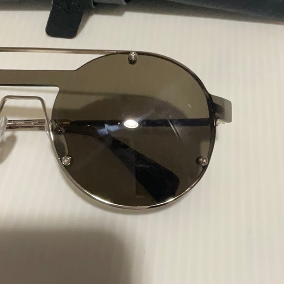 Yohji Yamamoto Sunglasses - Picture 8 of 8